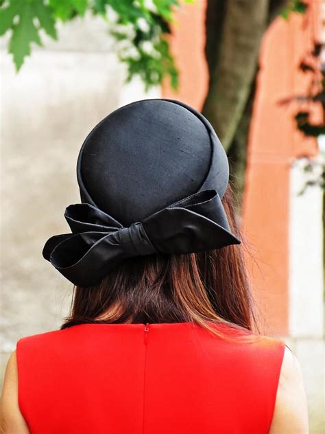 jackie kennedy hat pillbox.